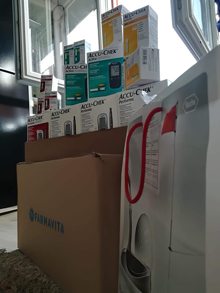 Donacija aparata za mjerenje nivoa šećera u krvi - Farmavita