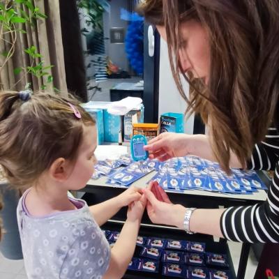 279978640 3290955321228567 8344497528086184060 N