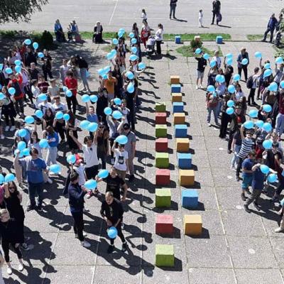 280977037 5556976250987196 8109359848020119949 N