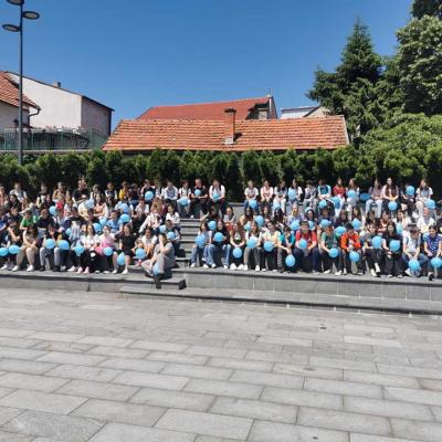 281289690 5556973980987423 7864559102613126094 N