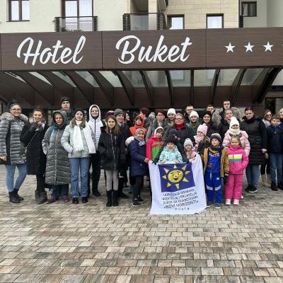 317087401 152394790855809 7573405733009476346 N