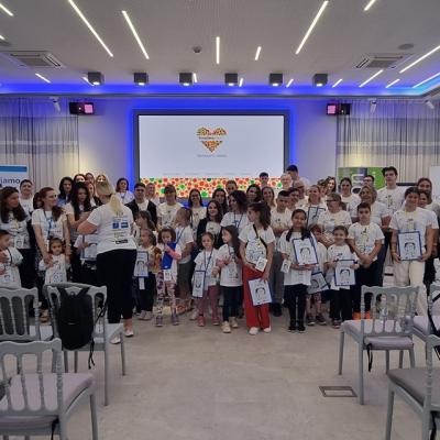 345612879 775326517601600 3040495067753519129 N