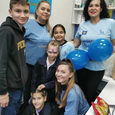 402640868 321839267257793 3992517759269308801 N